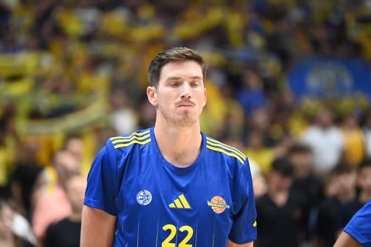 שחקן מכבי ת"א טי. ג'יי ליף