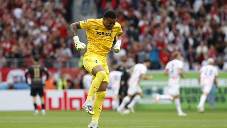 יקבל זימון לנבחרות של גרמניה? אטובאלו (צילום: REUTERS/Heiko Becker) נואה אטובאלו