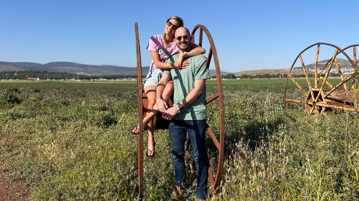 ההיריון פגע בזוגיות, עברנו תקופה קשה. נוי ובעלה (צילום: אלבום ביתי) נוי ובעלה