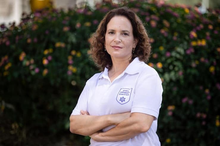 מקימת המיזם רחל עזריה. התחיל ב'צוק איתן' - והתרחב ב-7 באוקטובר (צילום: אלכם קולומויסקי) רחל עזריה ממקימות מיזם ה"עוגן" למען משפחות מילואים