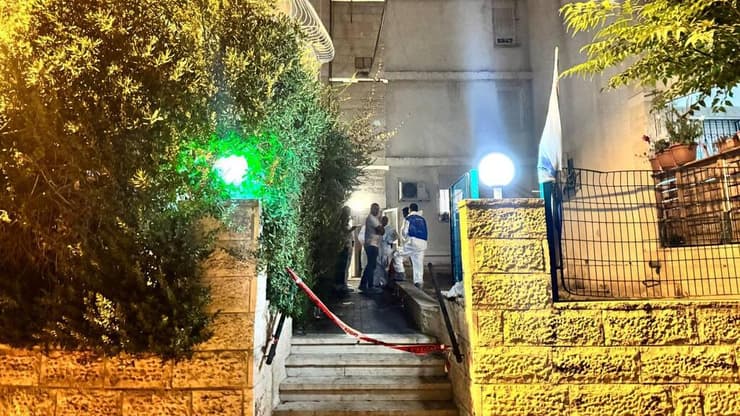 זירת הרצח בירושלים (צילום: לירן תמרי) זירת הרצח בירושלים