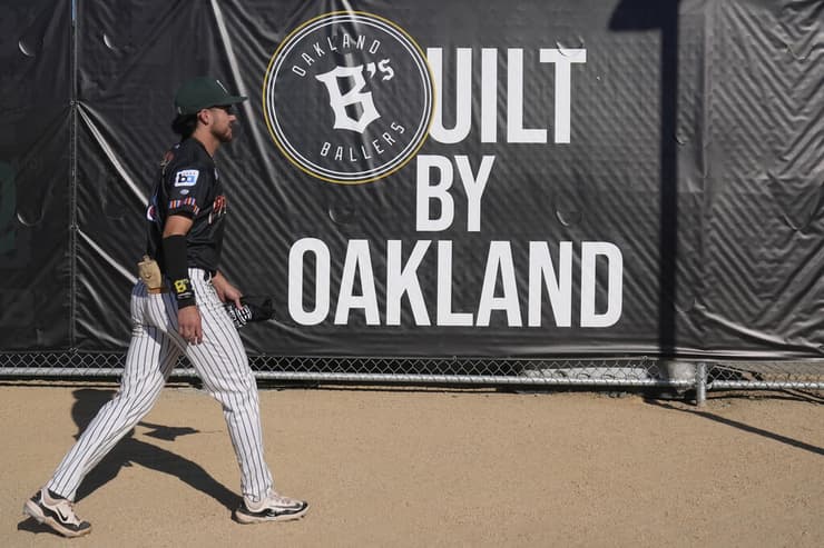 מהפכה ממשית (צילום: AP Photo/Jeff Chiu) אוקלנד בולרס בייסבול