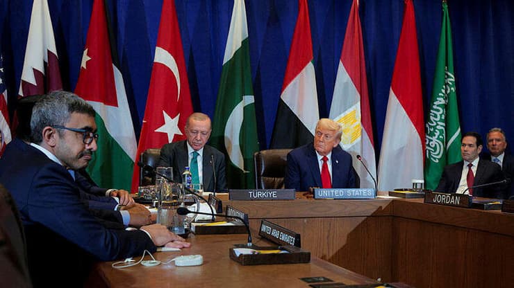 נשיא ארה"ב דונלד טראמפ ונשיא טורקיה רג'פ טאיפ ארדואן בעצרת האו"ם