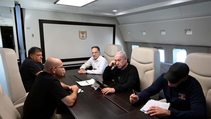 נתניהו במטוס ״כנף ציון״ בדרכו לניו יורק