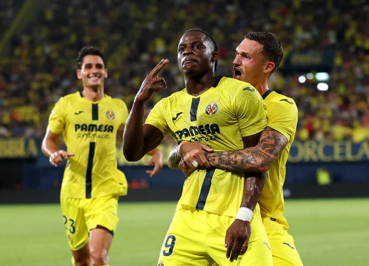 בעונה הבאה שוב בוויאריאל? איונג ( צילום: Clive Brunskill/Getty Images) איונג