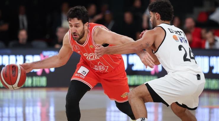 וסיליה מיצ׳יץ׳ (רדאד ג'בארה) וסיליה מיצ׳יץ׳