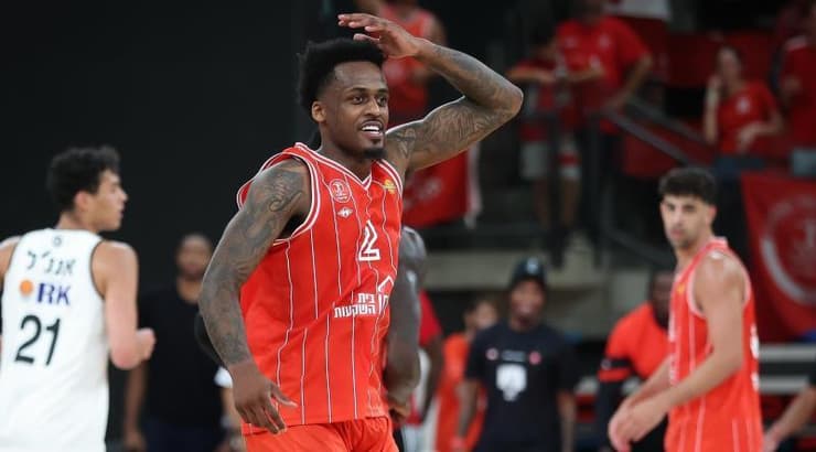 אנטוניו בלייקני (רדאד ג'בארה) אנטוניו בלייקני