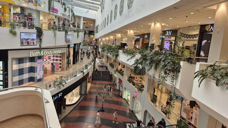 דיזנגוף סנטר (צילום: מירב קריסטל) דיזנגוף סנטר