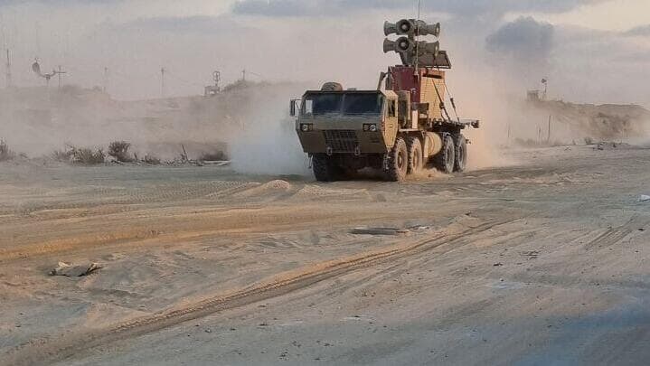 הרמקולים עוזבים את הרצועה