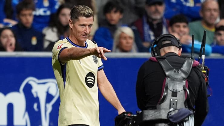 לא עוצר. לבנדובסקי (צילום: Manuel Serrano Arce/Getty Images) לבנדובסקי