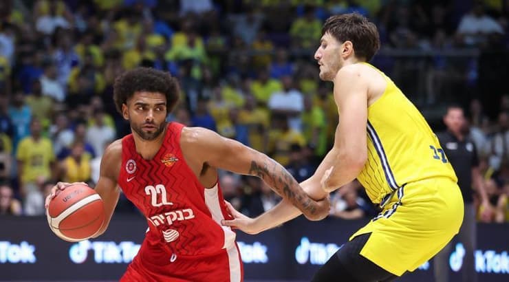 אנתוני לאמב ורומן סורקין