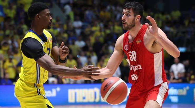 ג'ימי קלארק נגד יובל זוסמן