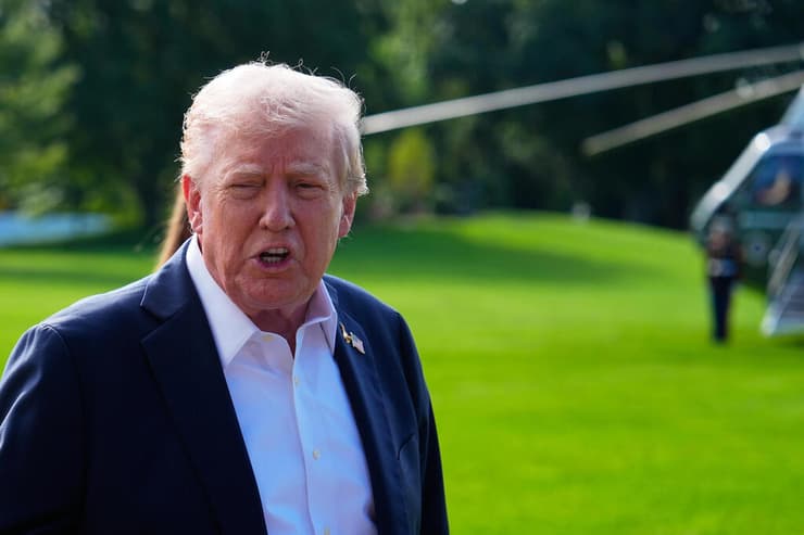 דונלד טראמפ ממריא לניו יורק