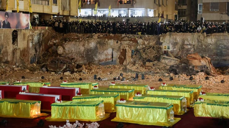 תומכי חיזבאללה בזירה בה חוסל חסן נסראללה