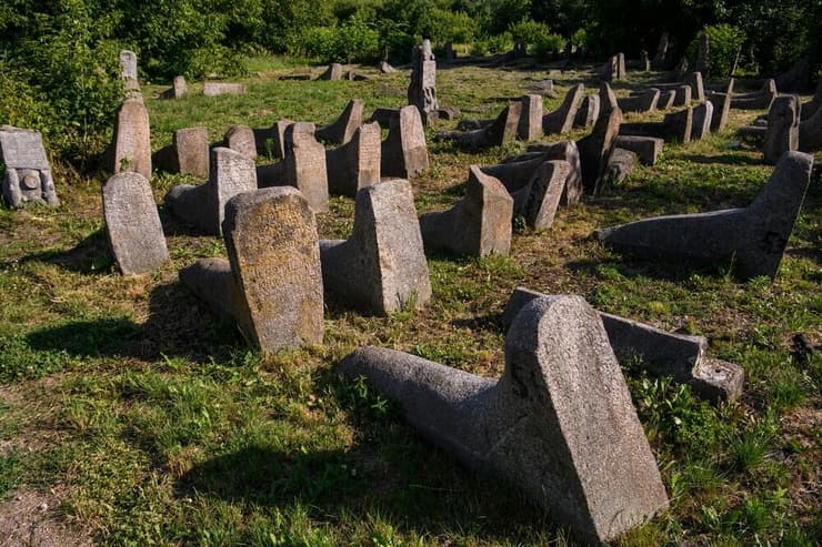 בית הקברות היהודי בברדיצ'ב