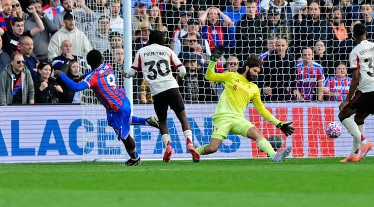 אדי אנקטייה בועט את שער הניצחון (IMAGO) אדי אנקטייה בועט את שער הניצחון