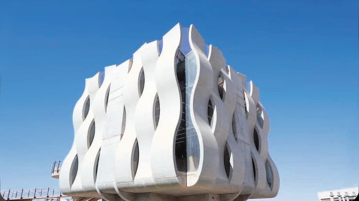 "הסנה הבוער", בה"ד 1