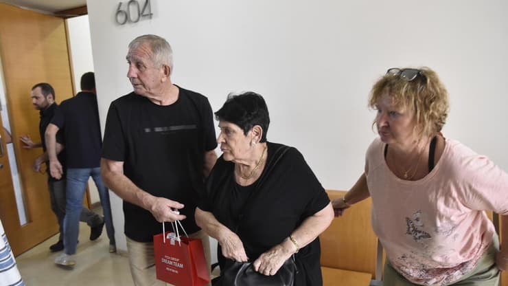 קרוביה של המנוחה בבית המשפט (צילום: שרון צור) לודמילה מלניק