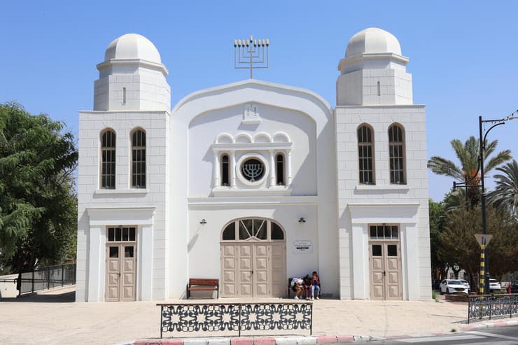 בית כנסת הגדול במזכרת בתיה