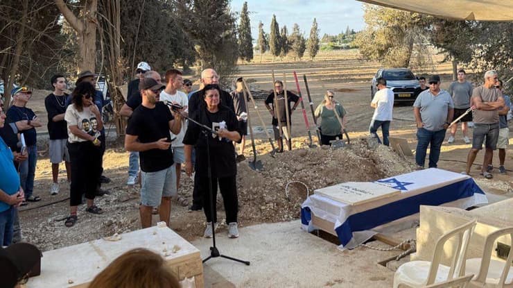 קבורתו של יובל סלומון ז"ל