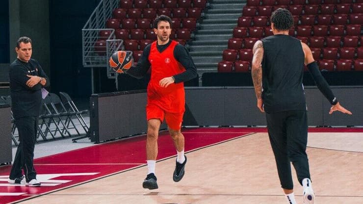 ואסיליה מיציץ' באימון (צילום: הפועל ת"א) ואסיליה מיציץ'