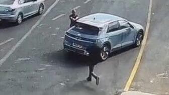 תיעוד: חזי נחמה מנטרל את המחבל שביצע את פיגוע הדריסה בגוש עציון