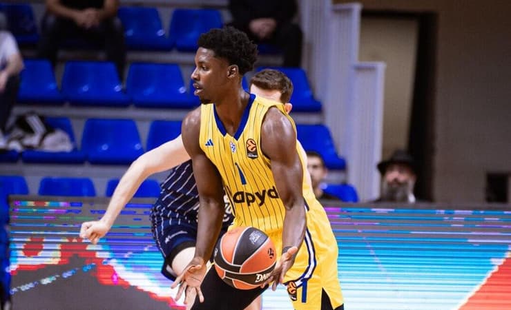 מסר למבקרים. הורד (צילום: Filip Roganovic) שחקן מכבי ת"א ג'יילן הורד