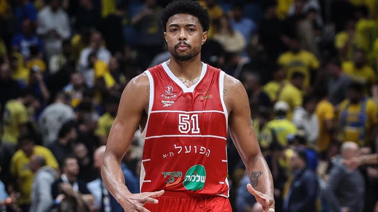 סובל מפציעה בגבו. קאבוקלו (צילום: עוז מועלם) קאבוקלו