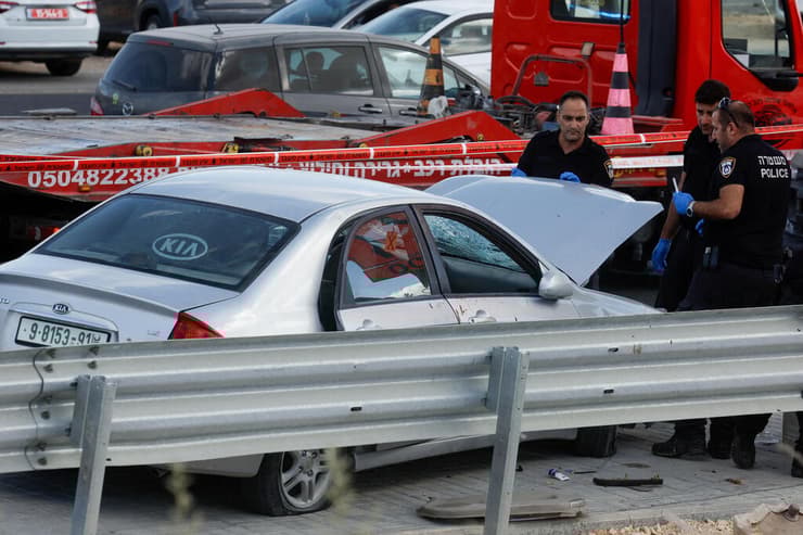 צומת אל חאדר כביש המנהרות ליד ירושלים זירה פיגוע דריסה