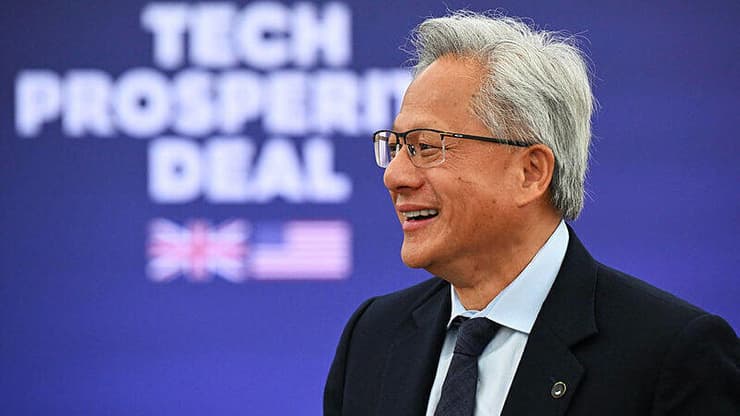 ג'נסן הואנג