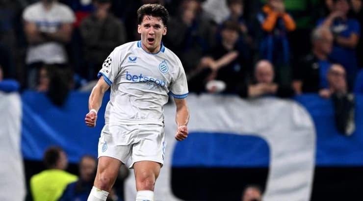 כריסטוס צוליס בטירוף