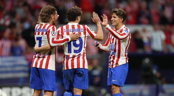 שחקני אתלטיקו מדריד חוגגים