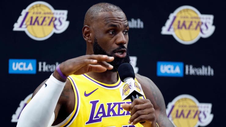 לברון ג'יימס