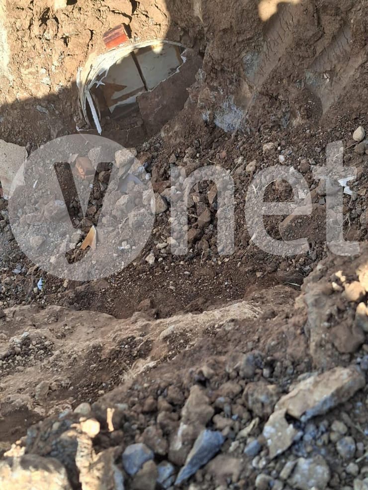 חומרי נפץ שהטמין חיזבאללה באזור כפר ע'גר בגבול לבנון