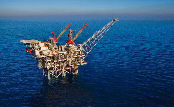 אסדת קידוח הגז מול חופי חיפה | צילום: אלבטרוס yk14531747