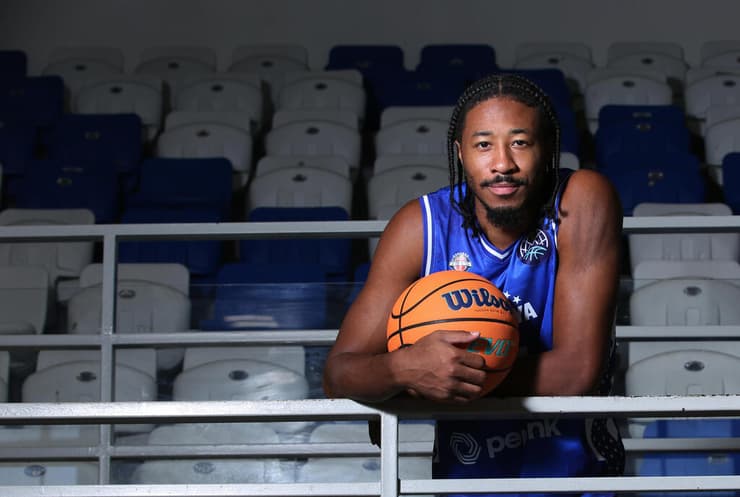 אלייז'ה סטיוארט בני הרצליה