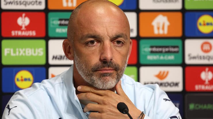 "פציעות - חלק מהכדורגל". לאזטיץ' (צילום: REUTERS/Zorana Jevtic) לאזטיץ'