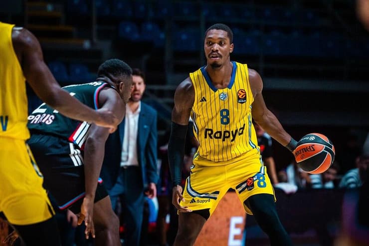 מכבי ת"א לוני ווקר - פריז