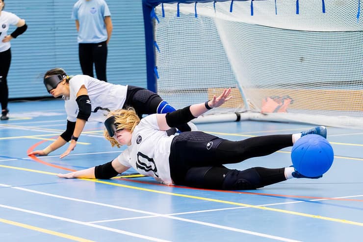 נבחרת הנשים בפעולה (צילום: Essi Kultanen) נבחרת ישראל בכדורשער נשים