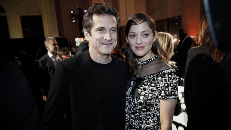 חרושת השמועות התגלתה כנכונה - לפחות בחלקה. מריון קוטיאר וגיום קאנה (צילום: Francois Durand/Getty Images for the Cesar) מריון קוטיאר גיום קאנה