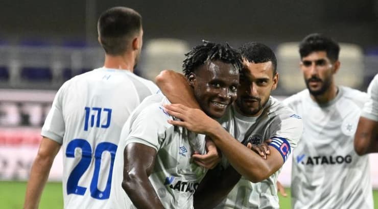 מכבי פתח תקווה חוגגת עם חוסה קורטס