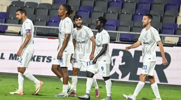 מכבי פתח תקווה חוגגת (ראובן שוורץ) מכבי פתח תקווה חוגגת