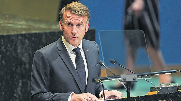 עמנואל מקרון במהלך נאומו באו"ם, שבו הצהיר על הכרה במדינה פלסטינית