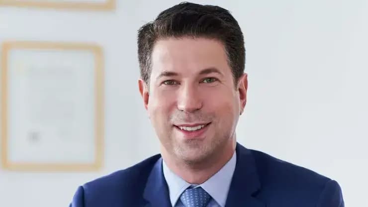 פרופ' קרלוס פורטוגל גובאה