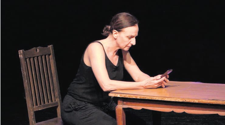 איך להישאר הומניסטית אחרי טבח ב־17 צעדים