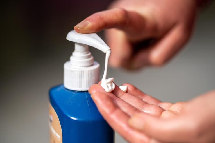 "כעסתי, חשבתי את שעשיתי את כל הדברים הנכונים וזה עדיין קרה לי". המשתמשים נדהמו (צילום: William Edge/shutterstock) אוסטרליה שערוריית קרם הגנה