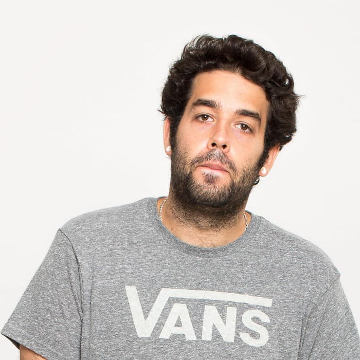 רביד פלוטניק