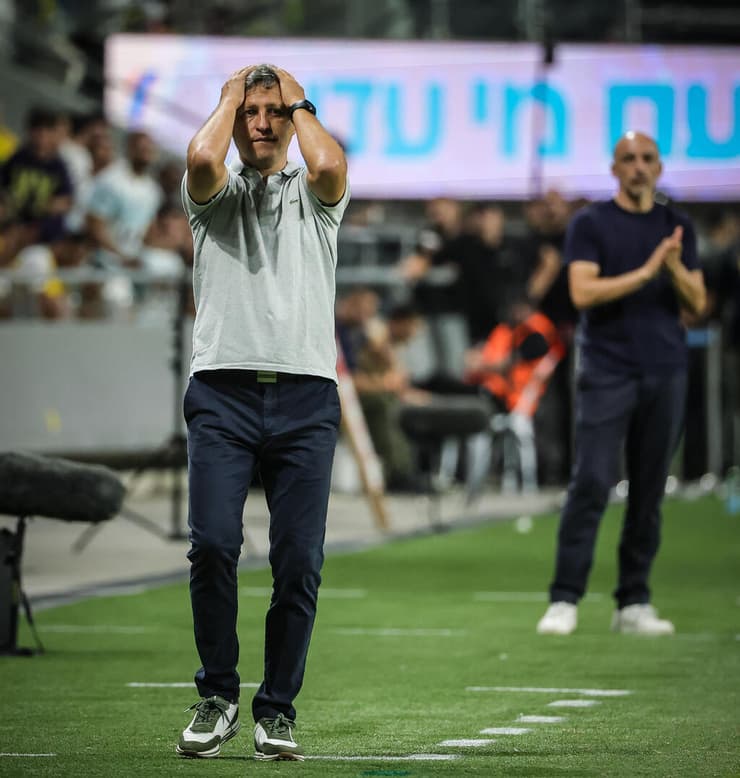 מאמן מכבי חיפה דייגו פלורס