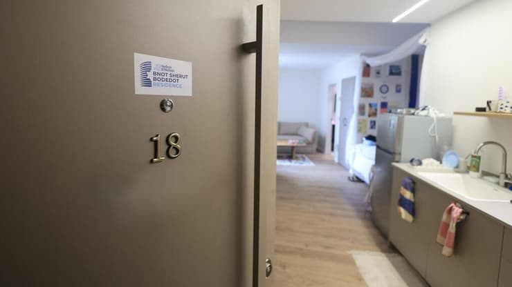 חנוכת הבית החדש נפש בנפש - צילום יונית שילר