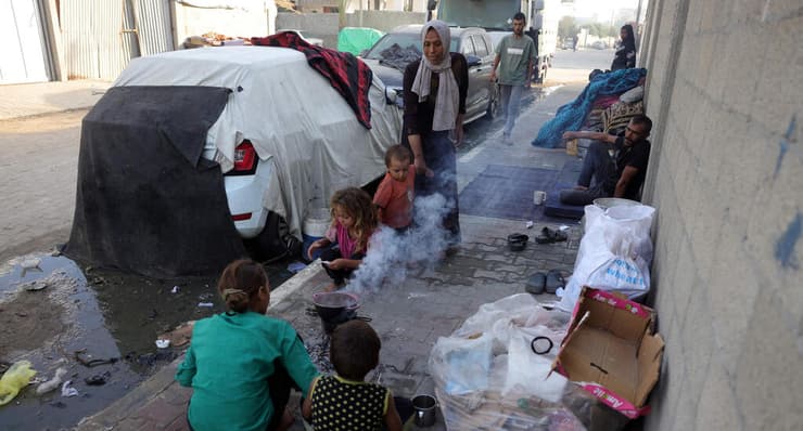 עקורים פלסטינים